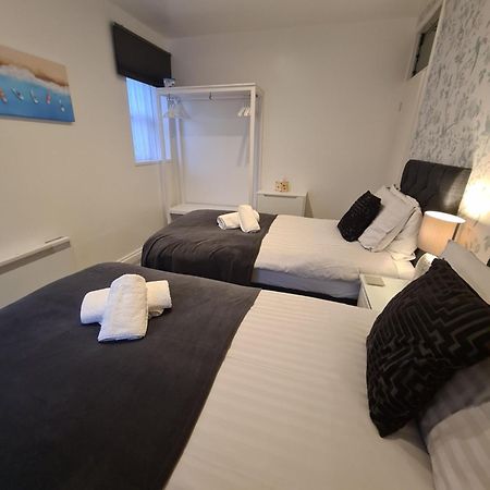 Meadowside Holiday Apartments Torquay Εξωτερικό φωτογραφία