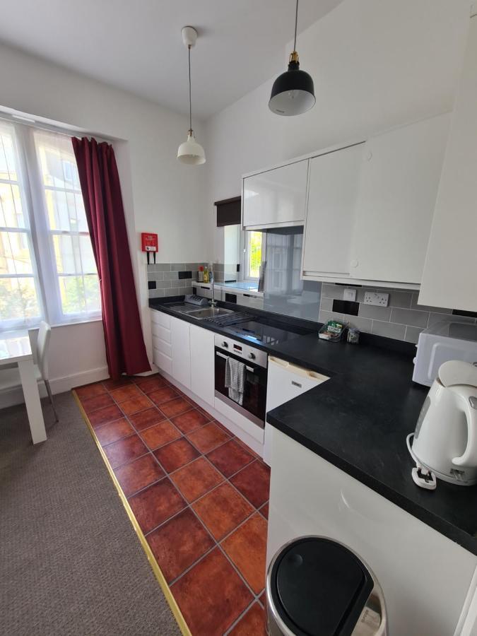 Meadowside Holiday Apartments Torquay Εξωτερικό φωτογραφία