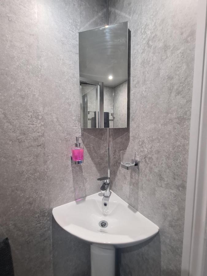 Meadowside Holiday Apartments Torquay Εξωτερικό φωτογραφία