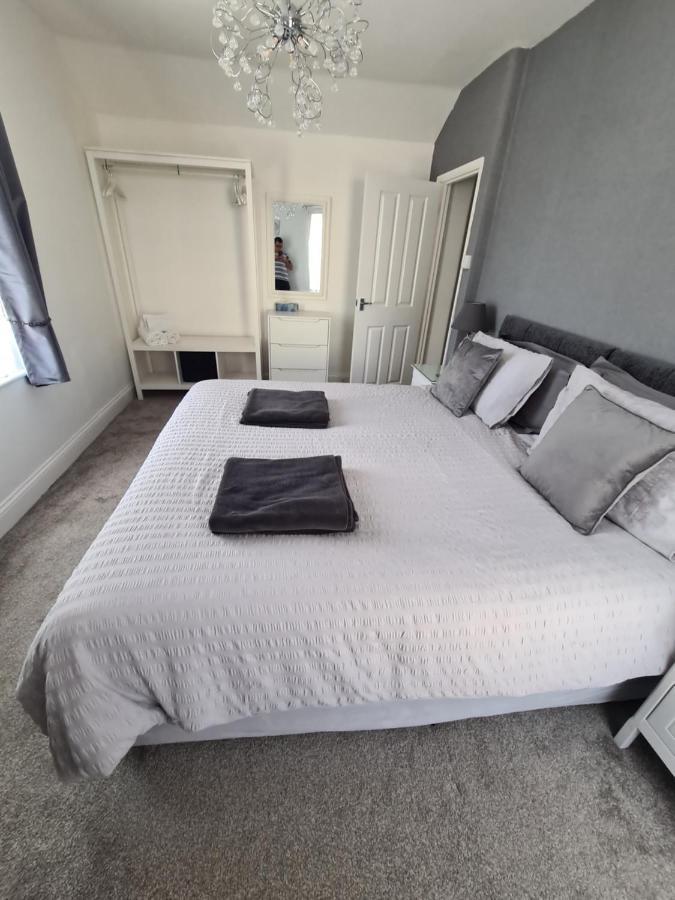 Meadowside Holiday Apartments Torquay Εξωτερικό φωτογραφία