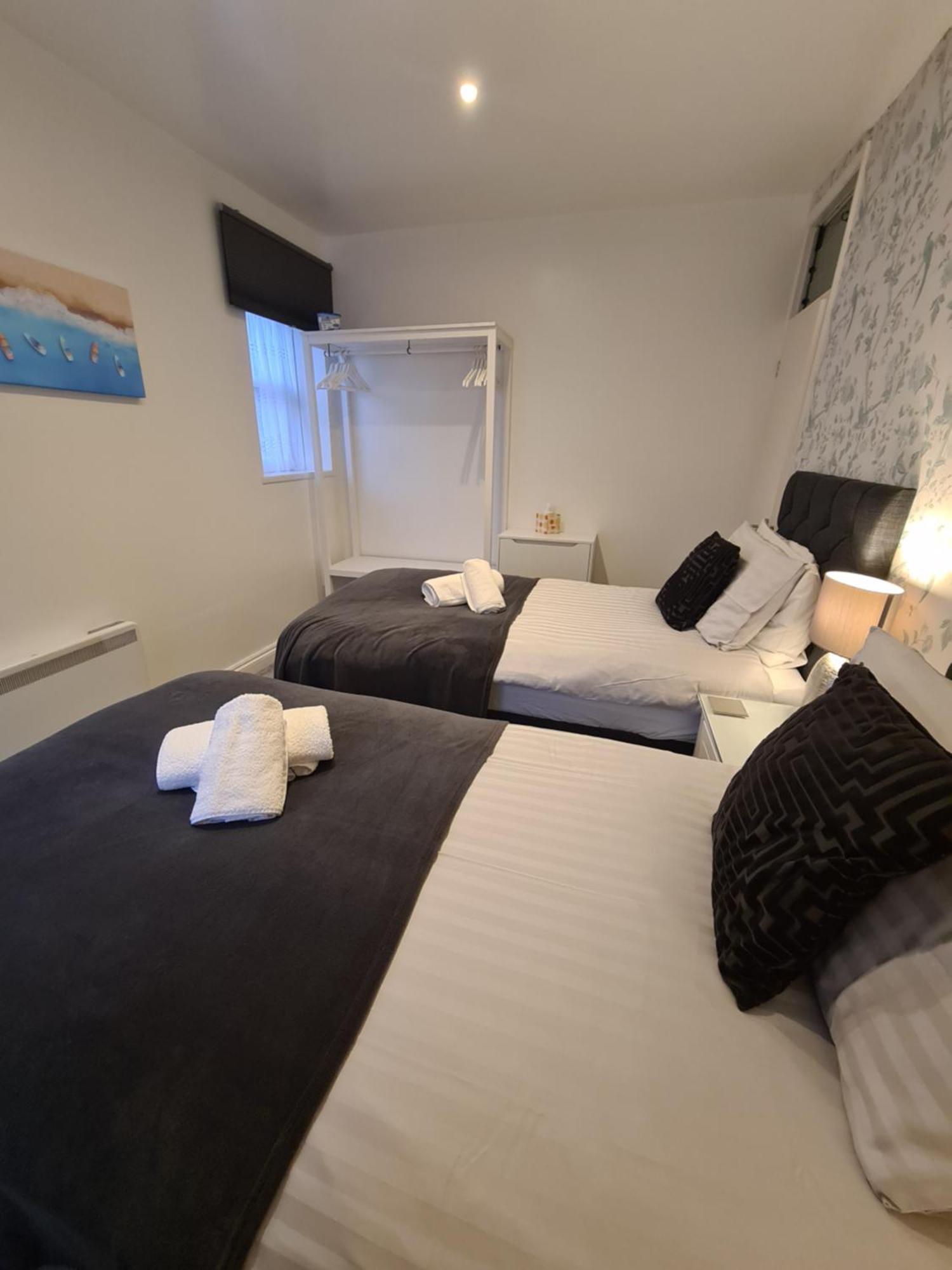 Meadowside Holiday Apartments Torquay Εξωτερικό φωτογραφία